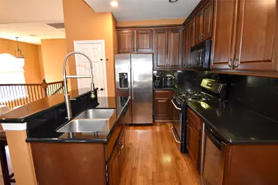 326 Gregg Street, Houston, TX 77020 - Photo 12