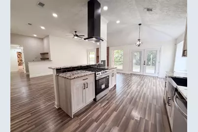 4011 Hunnington Drive, Conroe, TX 77303 - Photo 2