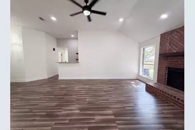 4011 Hunnington Drive, Conroe, TX 77303 - Photo 6
