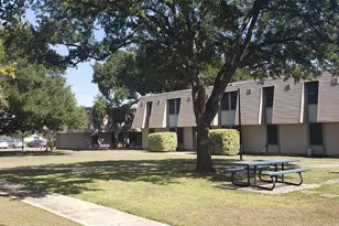 800 N Hwy 123 Bypass, Seguin, TX 78155 - Photo 1