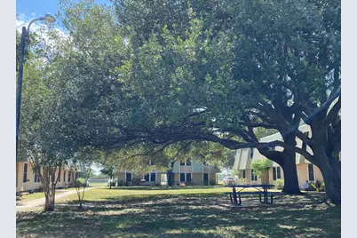 800 N Hwy 123 Bypass, Seguin, TX 78155 - Photo 6