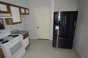 3800 Tanglewilde St, Houston, TX 77063 - Photo 8