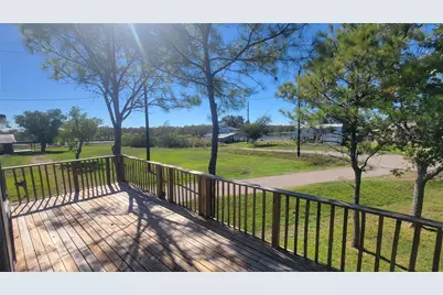 12018 Sandpiper Road, Angleton, TX 77515 - Photo 8