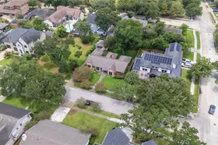 5006 Yarwell Dr, Houston, TX 77096 - Photo 16