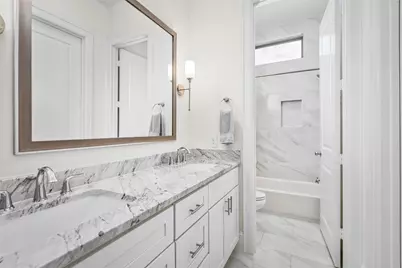 113 E 26th Street #A, Houston, TX 77008 - Photo 30