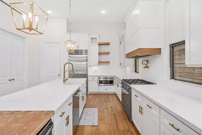 113 E 26th Street #A, Houston, TX 77008 - Photo 4
