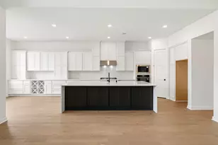 8919 Blue Grotto Ln, Manvel, TX 77578 - Photo 2