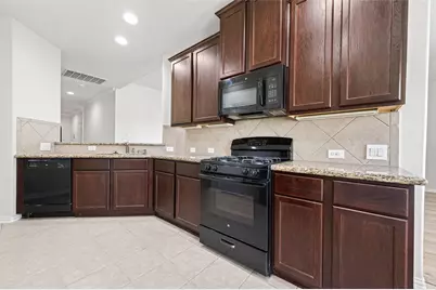 24634 Lakecrest Creek Drive, Katy, TX 77493 - Photo 14