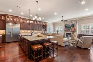 108 McGoey Cir, The Woodlands, TX 77384 - Photo 14