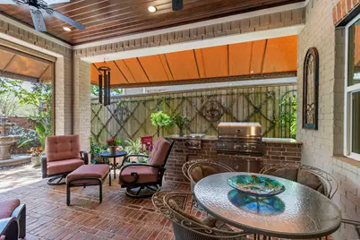108 McGoey Circle, The Woodlands, TX 77384 - Photo 4