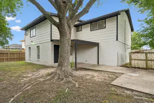 10803 Sageriver Dr, Houston, TX 77089 - Photo 48