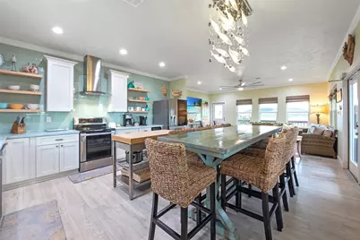 858 East Road, Crystal Beach, TX 77650 - Photo 32