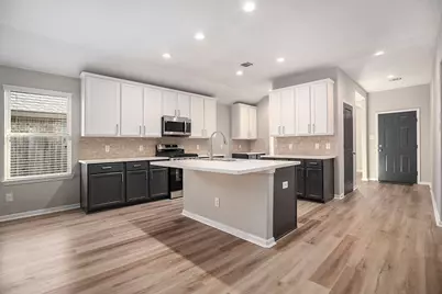 4027 Spurwing Lane, Baytown, TX 77521 - Photo 10