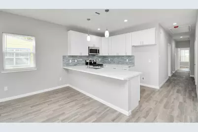 5941 Southlea Street, Houston, TX 77033 - Photo 14