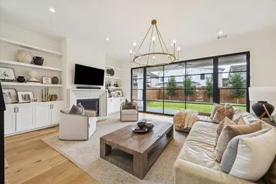 1315 Gardenia Drive, Houston, TX 77018 - Photo 6