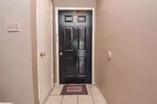 8405 Wilcrest Dr, Houston, TX 77072 - Photo 2