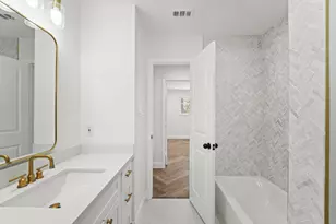 10722 Lynbrook Dr, Houston, TX 77042 - Photo 16