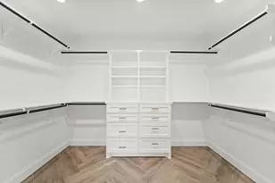 10722 Lynbrook Dr, Houston, TX 77042 - Photo 18