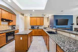 11403 Stone Mallow Dr, Houston, TX 77095 - Photo 10