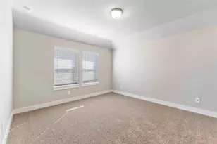 239 Bay Laurel Ct, Alvin, TX 77511 - Photo 12