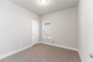 239 Bay Laurel Ct, Alvin, TX 77511 - Photo 20