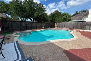 11903 McKinney Falls Ln, Sugar Land, TX 77498 - Photo 2