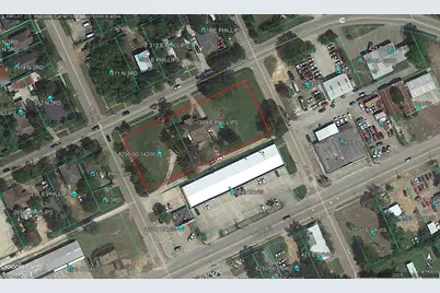 309 E Phillips Street, Conroe, TX 77301 - Photo 2