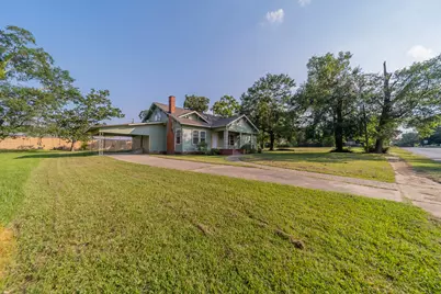 309 E Phillips Street, Conroe, TX 77301 - Photo 8