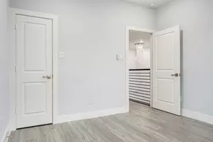 4934 Creekmont Dr, Houston, TX 77091 - Photo 18