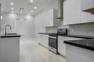 4934 Creekmont Dr, Houston, TX 77091 - Photo 12