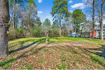 10391 Royal Magnolia Drive, Conroe, TX 77303 - Photo 6