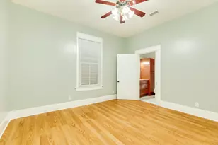 1625 Ave M 1/2, Galveston, TX 77550 - Photo 22