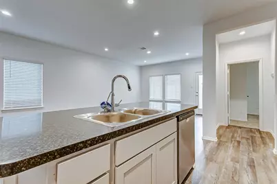 5626 Avalon Woods Drive, Spring, TX 77373 - Photo 12