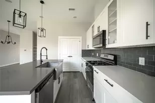 6712 Parker Grv Ln, Houston, TX 77076 - Photo 14