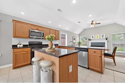 31003 N Head Drive, Spring, TX 77386 - Photo 8