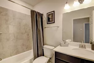 3104 Roseland Terrace Ln, Houston, TX 77063 - Photo 10