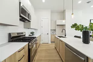3911 Tulane St, Houston, TX 77018 - Photo 2