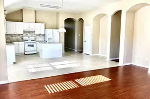 30318 Emerson Creek Dr, Spring, TX 77386 - Photo 10