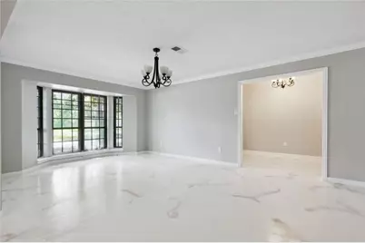 570 Roanoke Drive, Conroe, TX 77302 - Photo 12