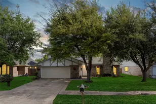 3631 Cedar Gardens Dr, Houston, TX 77082 - Photo 4