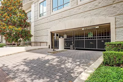 2211 Briarglen Drive #605, Houston, TX 77027 - Photo 34