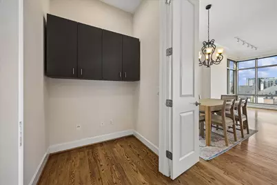 2211 Briarglen Drive #605, Houston, TX 77027 - Photo 8