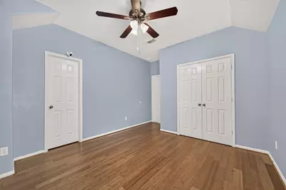 10411 Dewey Eve Ct, Houston, TX 77070 - Photo 32