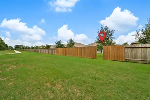 2326 Strong Horse Dr, Conroe, TX 77301 - Photo 34