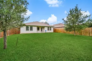 2326 Strong Horse Dr, Conroe, TX 77301 - Photo 32