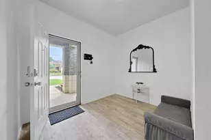 2326 Strong Horse Dr, Conroe, TX 77301 - Photo 4