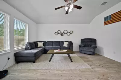 2326 Strong Horse Drive, Conroe, TX 77301 - Photo 16