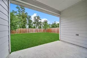 2326 Strong Horse Dr, Conroe, TX 77301 - Photo 36
