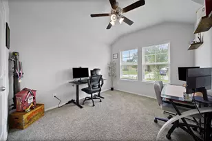 2326 Strong Horse Dr, Conroe, TX 77301 - Photo 26