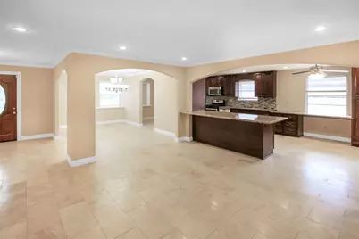 5738 Willowbend Boulevard, Houston, TX 77096 - Photo 4